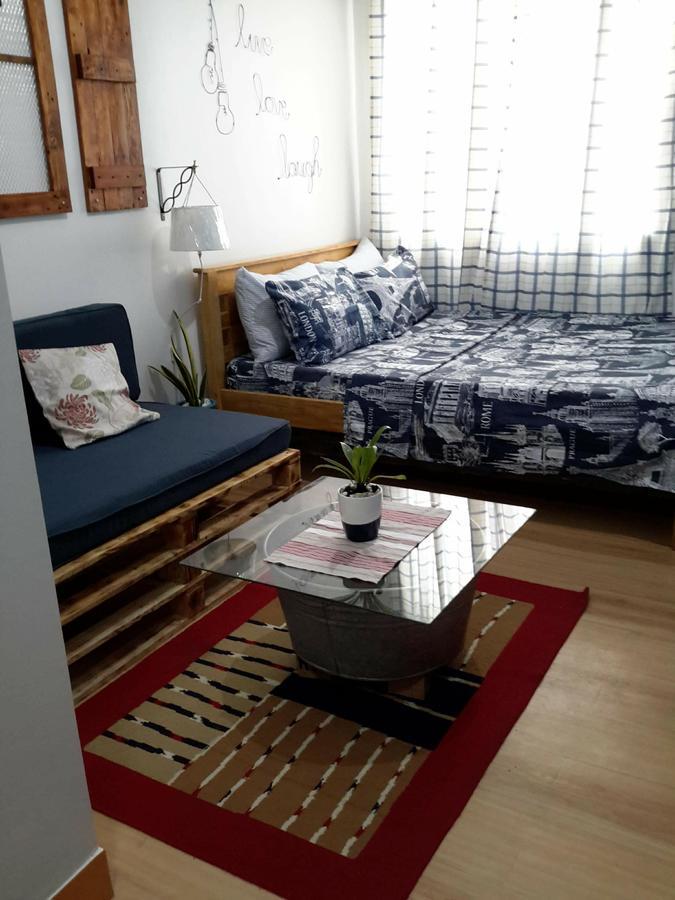 The Treehouse B @ Trees Residences Manille Extérieur photo