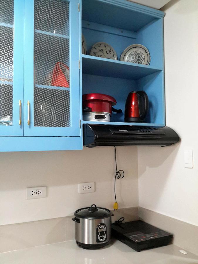 The Treehouse B @ Trees Residences Manille Extérieur photo